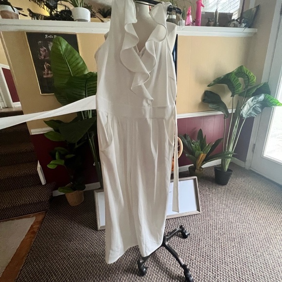 Wrapper Romper - Picture 9 of 12